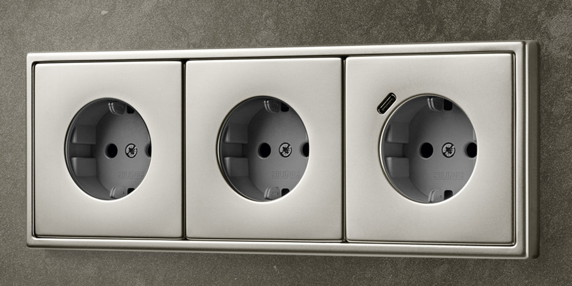 SCHUKO® Steckdosen mit USB bei Hans Sporer GmbH in Rosenheim